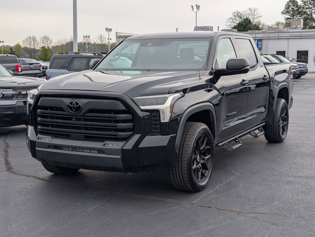 Used 2023 Toyota Tundra SR5 w/ SR5 Convenience Package image 3
