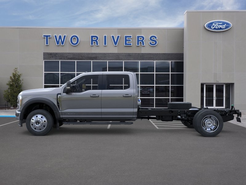 New 2026 Ford F450 Lariat image 3