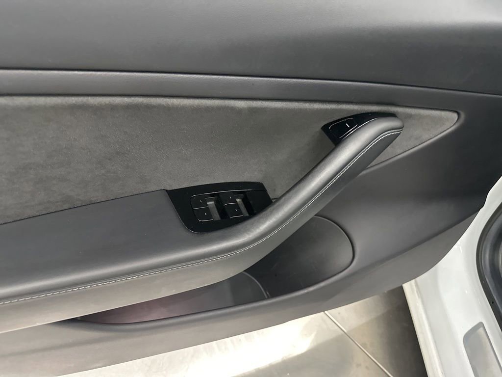 Used 2019 Tesla Model 3 Performance AWD/4WD image 11