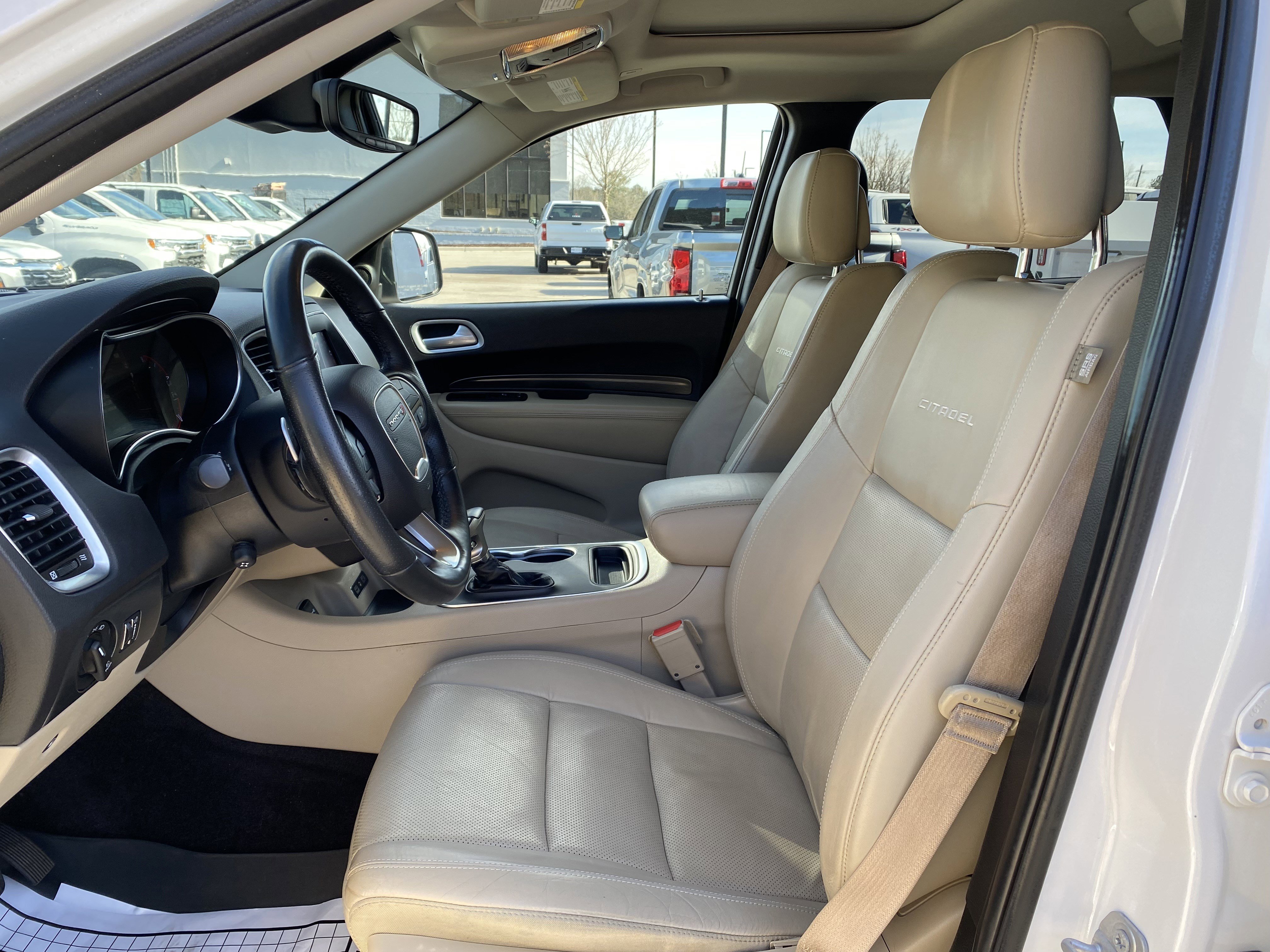 Used 2018 Dodge Durango Citadel w/ Technology Group image 16