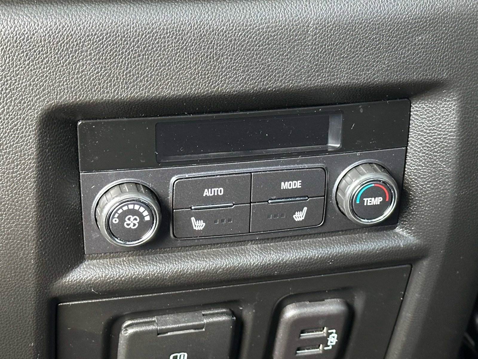 Certified 2023 Chevrolet Traverse Premier w/ Redline Edition image 12