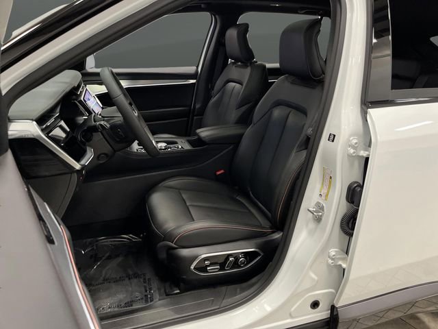 Used 2024 Jeep Wagoneer Launch Edition image 4