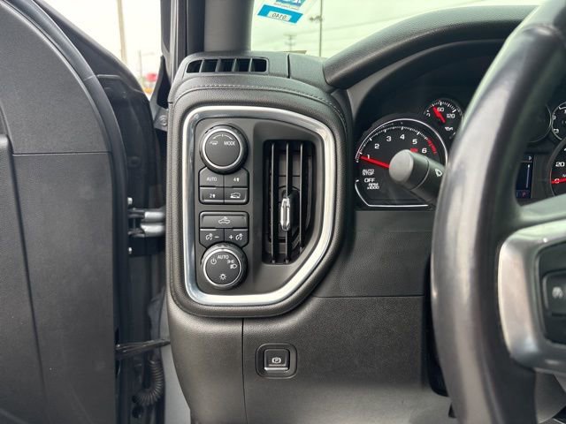 Used 2022 Chevrolet Silverado 1500 LT image 18