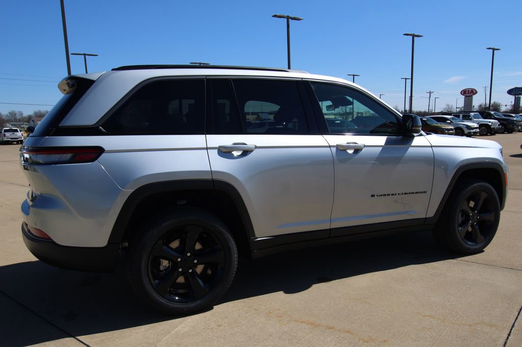 New 2026 Jeep Grand Cherokee Limited image 5