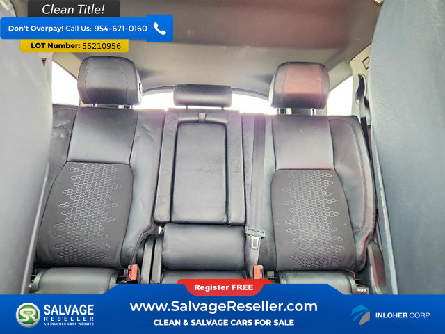 Used 2017 Land Rover Discovery Sport SE AWD/4WD image 13