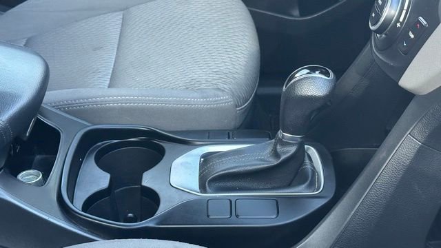 Used 2017 Hyundai Santa Fe SE FWD image 6
