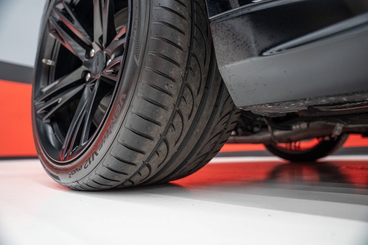 Used 2021 Chevrolet Camaro ZL1 RWD image 61