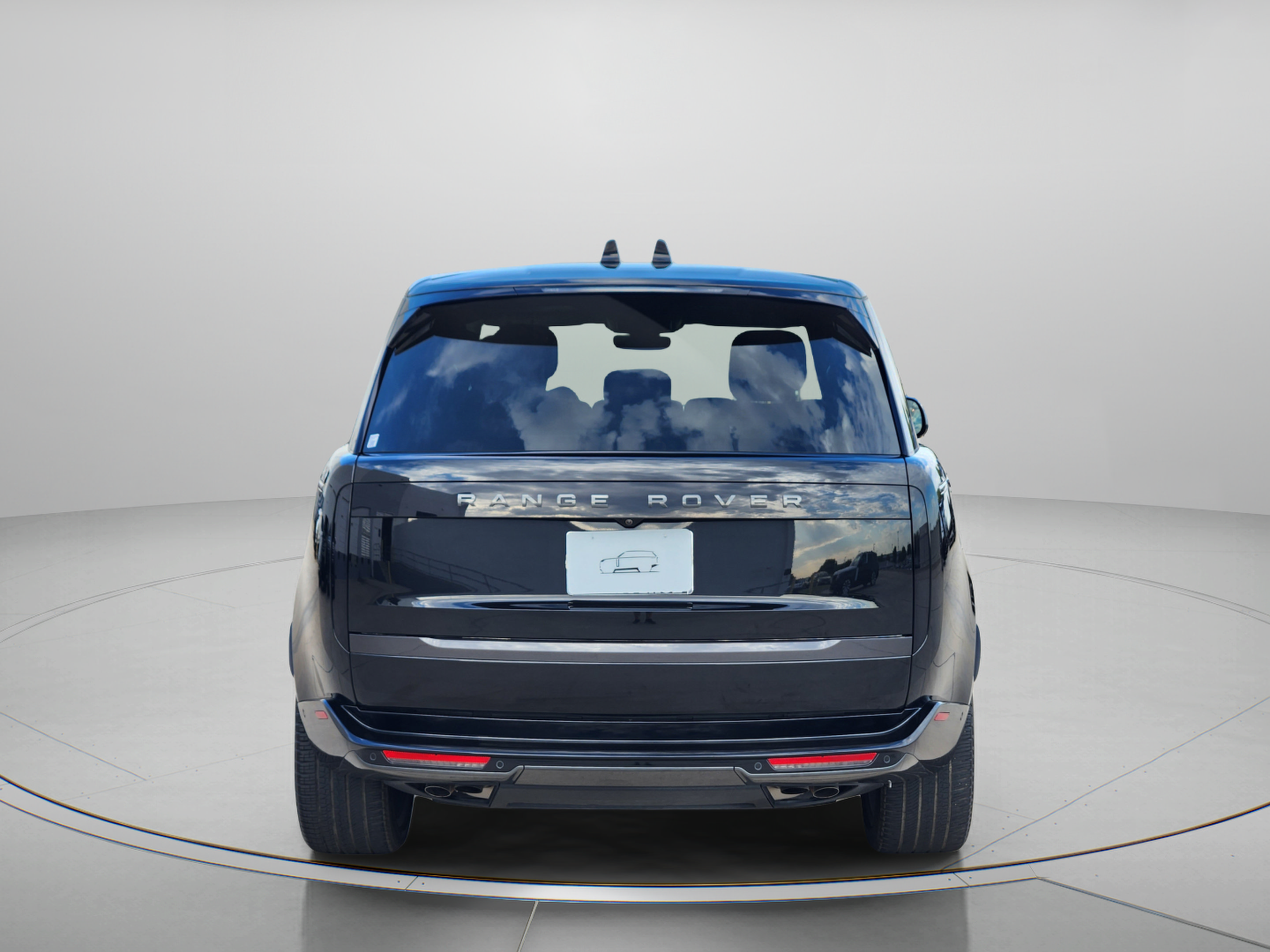 Certified 2024 Land Rover Range Rover SE AWD/4WD image 4