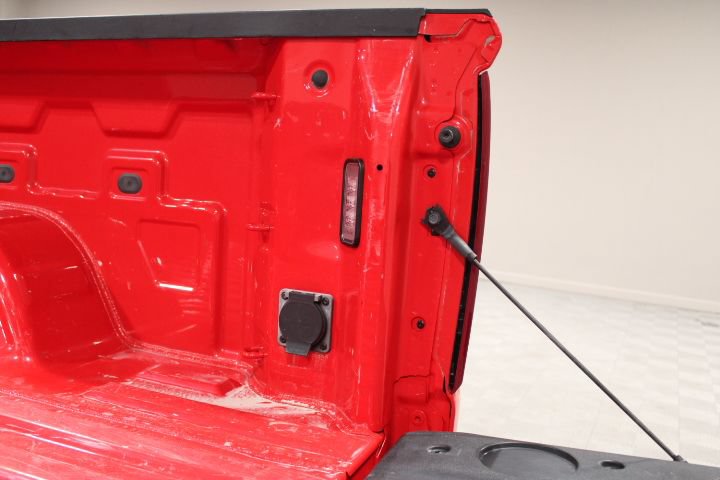Used 2022 Chevrolet Silverado 1500 LT AWD/4WD image 13