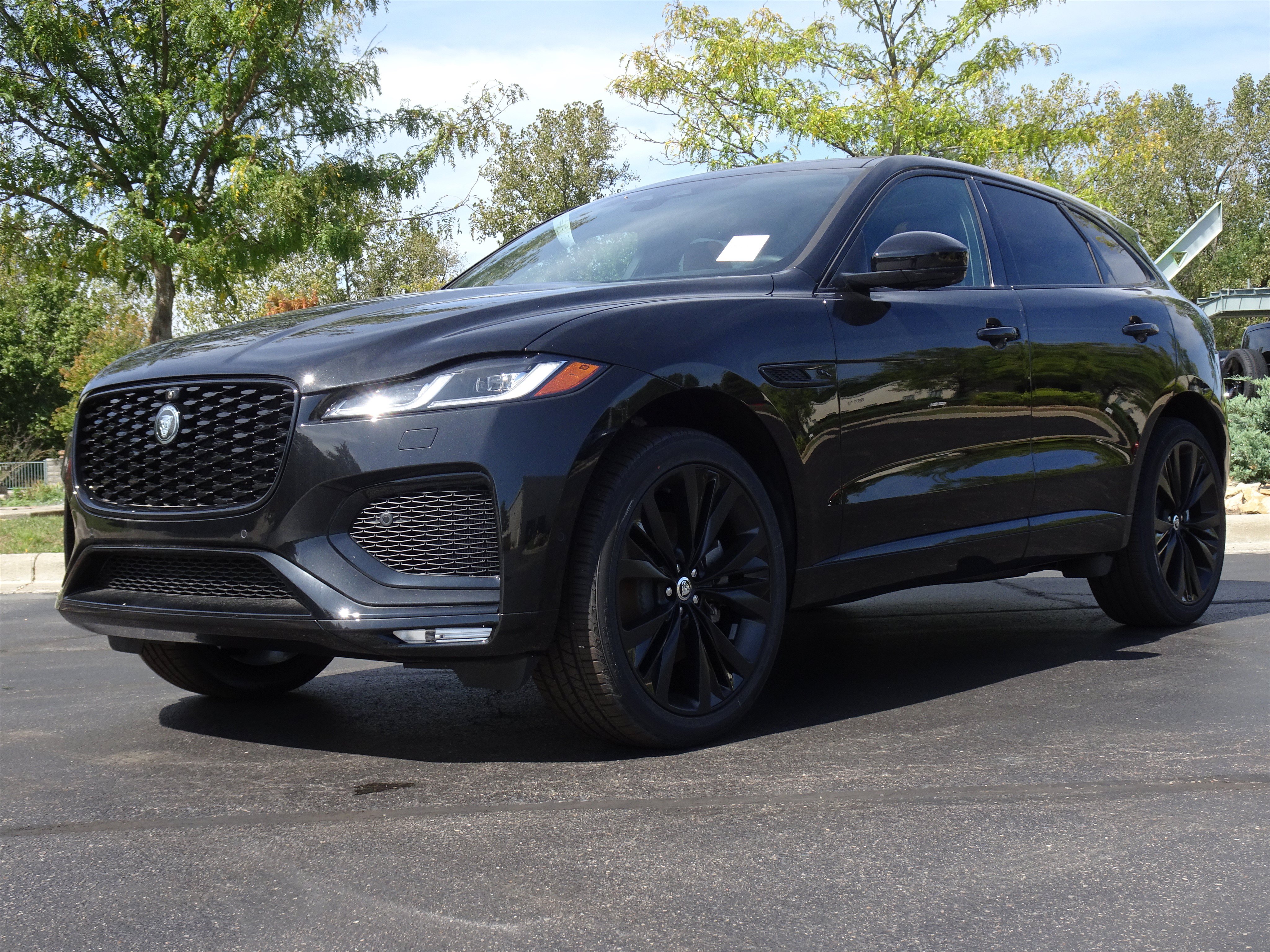 New 2026 Jaguar F-PACE R-Dynamic S AWD/4WD image 1