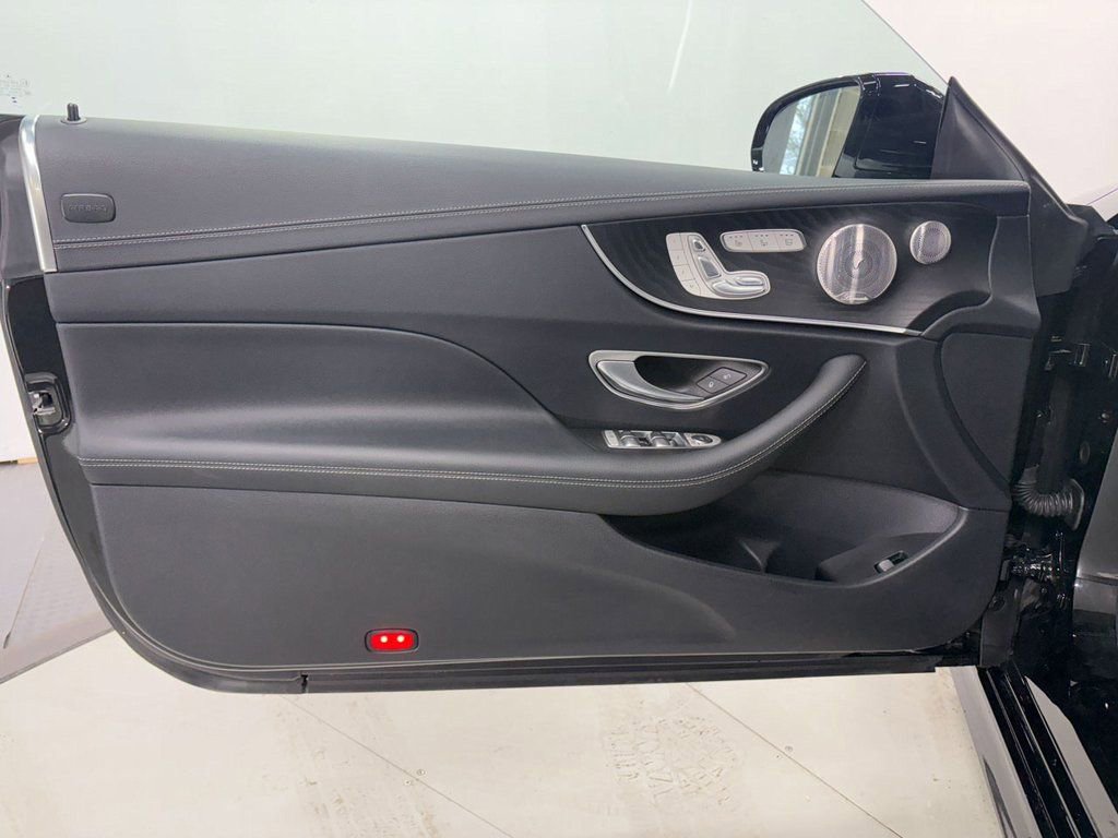 Used 2023 Mercedes-Benz E 450 4MATIC Cabriolet image 6