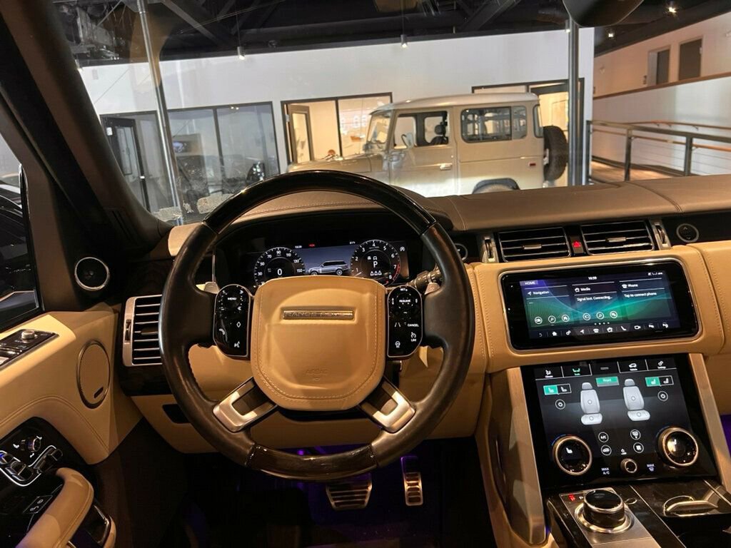 Used 2020 Land Rover Range Rover Long Wheelbase Autobiography AWD/4WD image 17