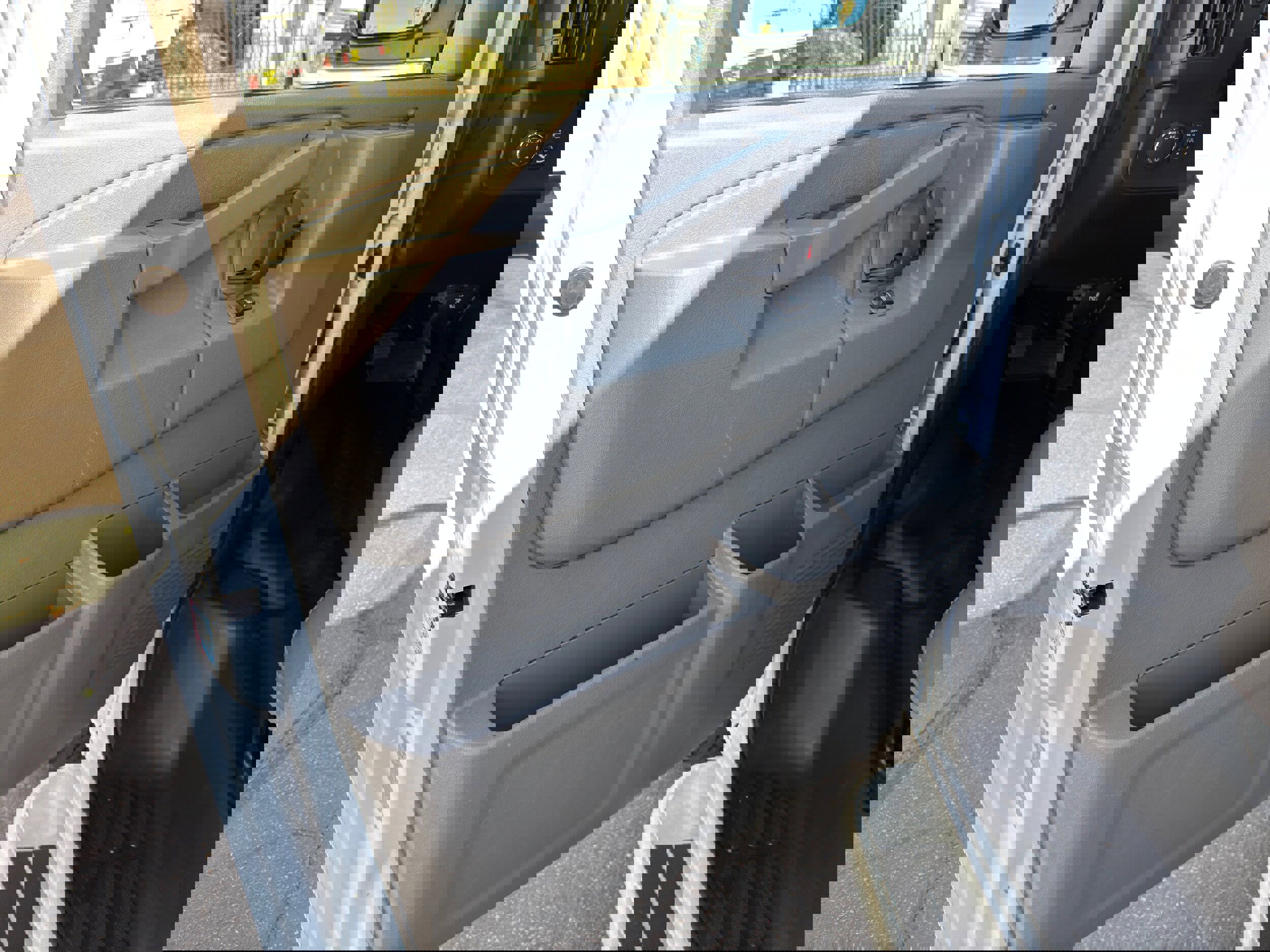 Used 2024 GMC Savana 2500 w/ Driver Convenience Package image 23