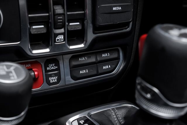 Used 2024 Jeep Wrangler Unlimited Rubicon 392 image 76