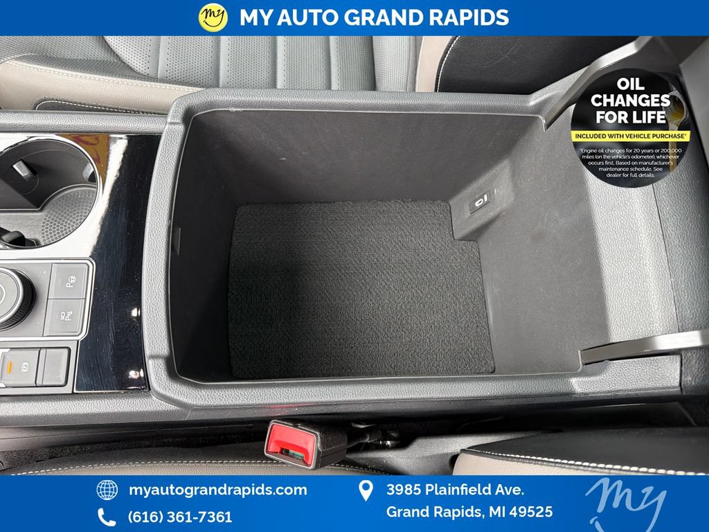 Used 2022 Volkswagen Atlas Cross Sport SEL Premium R-Line AWD/4WD image 26