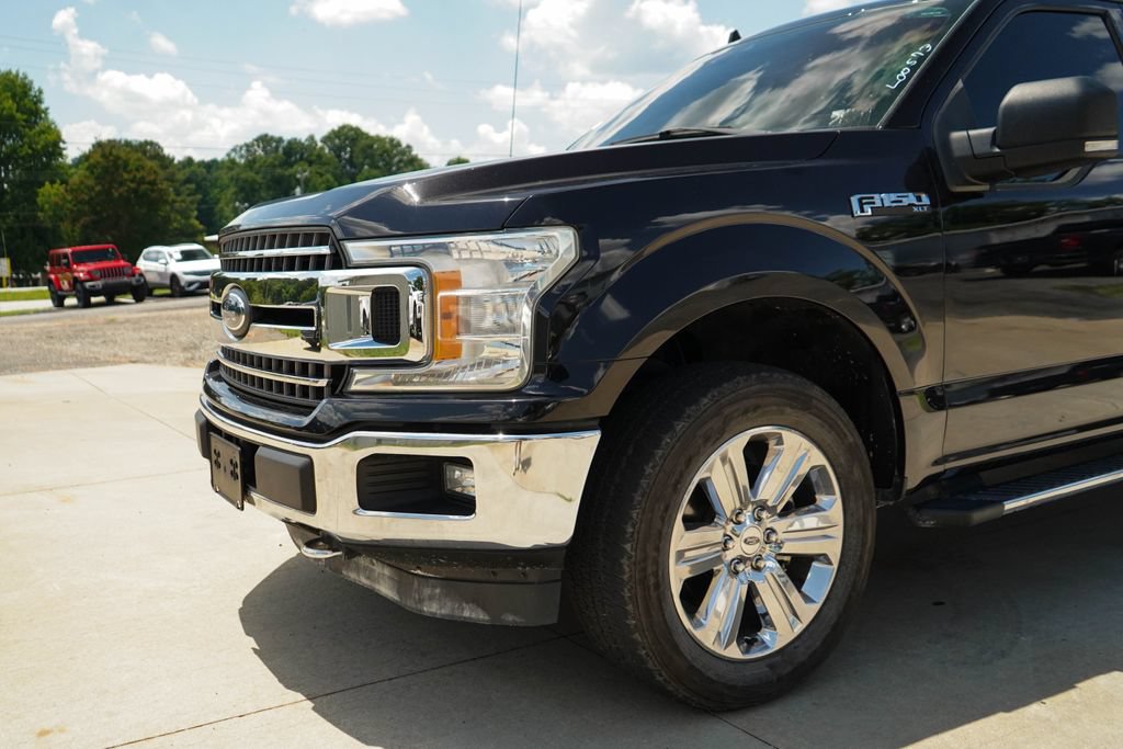 Used 2019 Ford F150 XLT w/ Equipment Group 302A Luxury AWD/4WD image 17