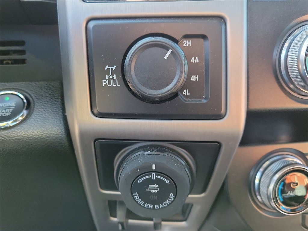 Used 2019 Ford F150 Platinum w/ Equipment Group 701A Luxury image 39