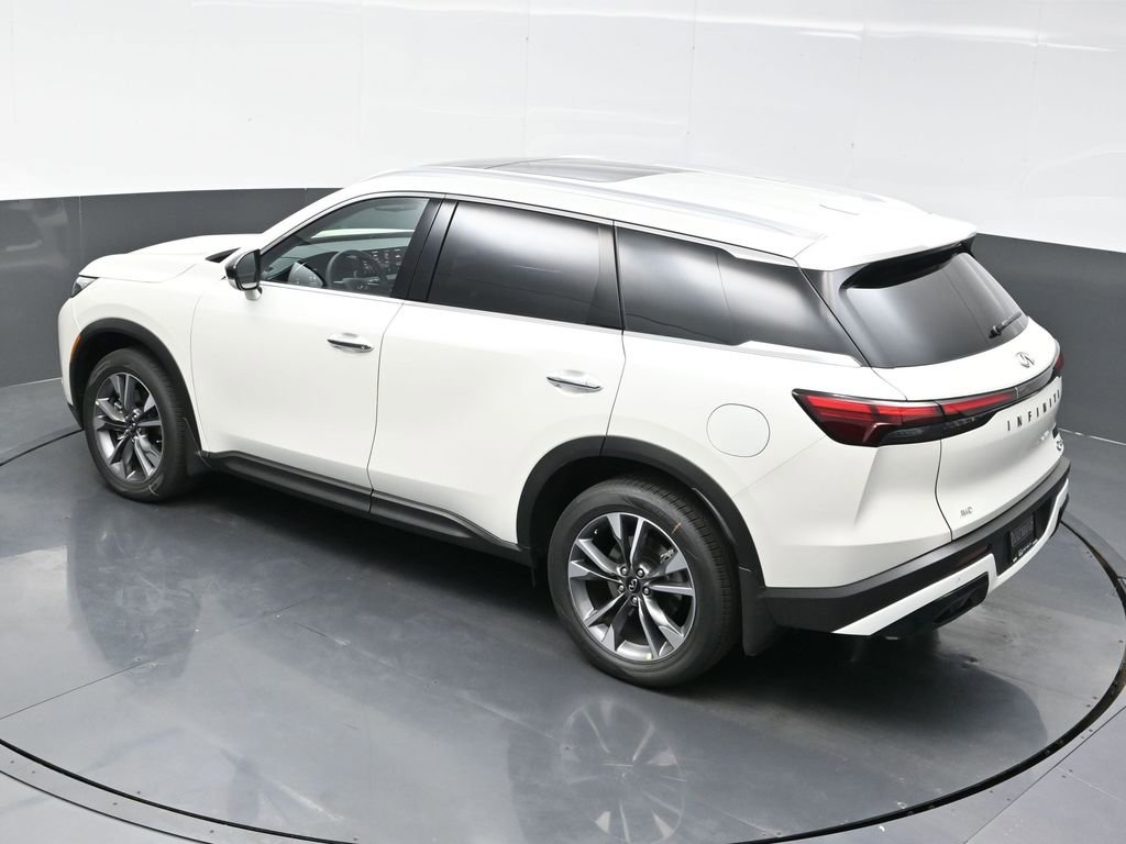 Used 2025 INFINITI QX60 Luxe w/ Vision Package image 42