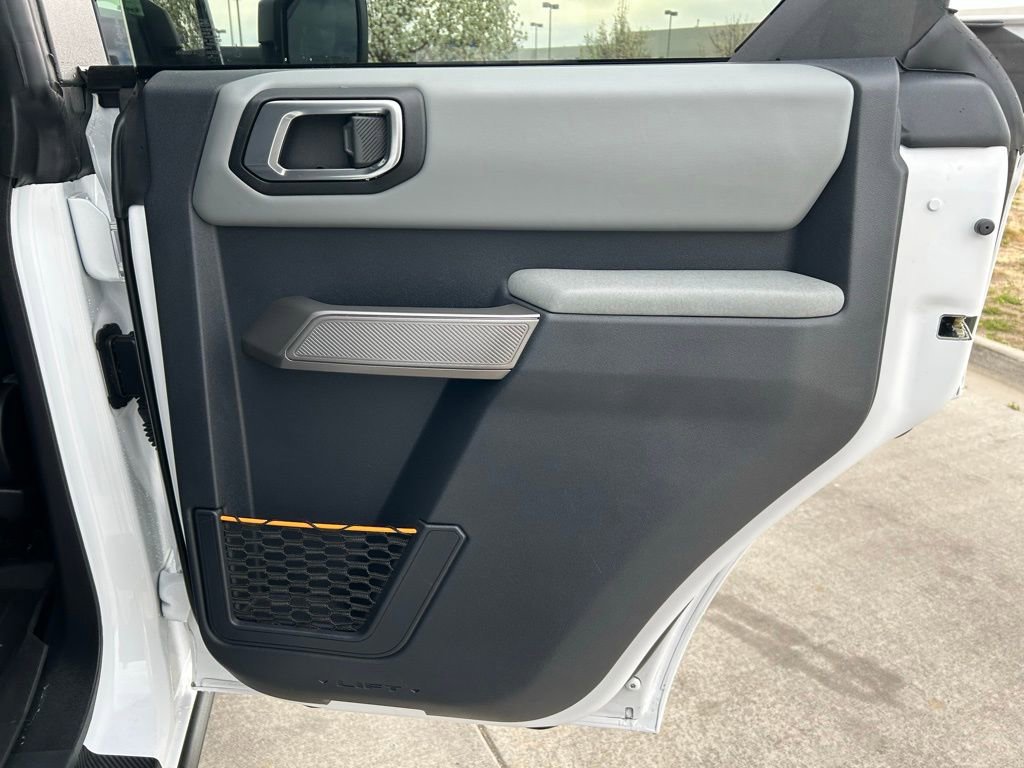 Used 2023 Ford Bronco Badlands image 29