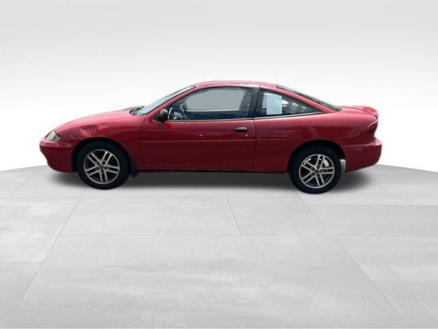 Used 2004 Chevrolet Cavalier Coupe w/ Sport Appearance Package FWD image 4