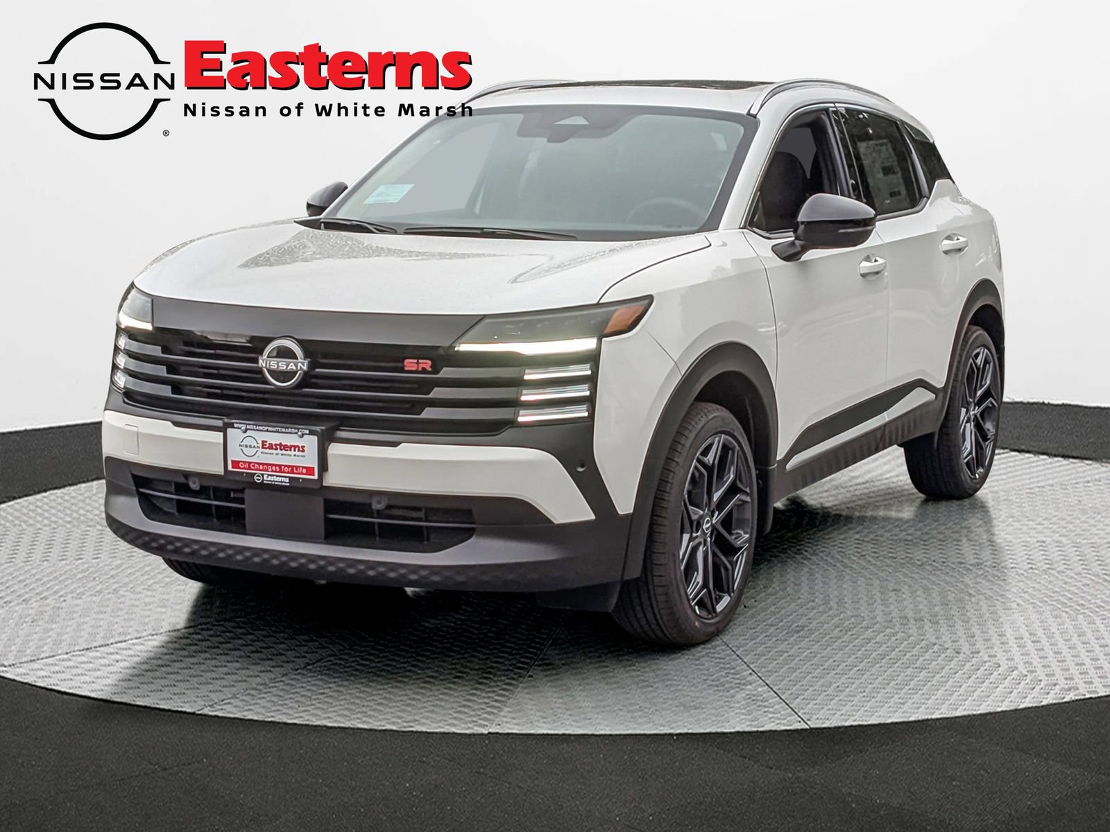 New 2026 Nissan Kicks SR w/ SR Premium Package AWD/4WD image 1