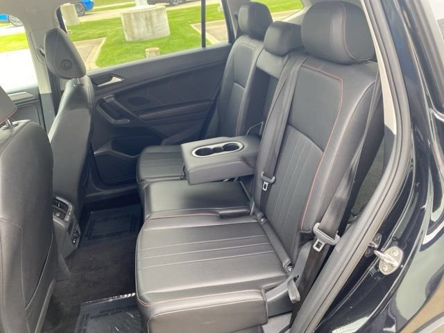 Used 2024 Volkswagen Tiguan Wolfsburg Edition AWD/4WD image 23