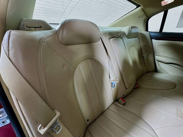 Used 2011 Buick Lucerne CXL w/ Driver Confidence Package FWD image 25