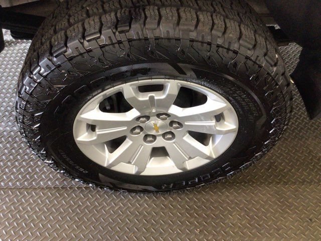 Used 2021 Chevrolet Colorado LT AWD/4WD image 25