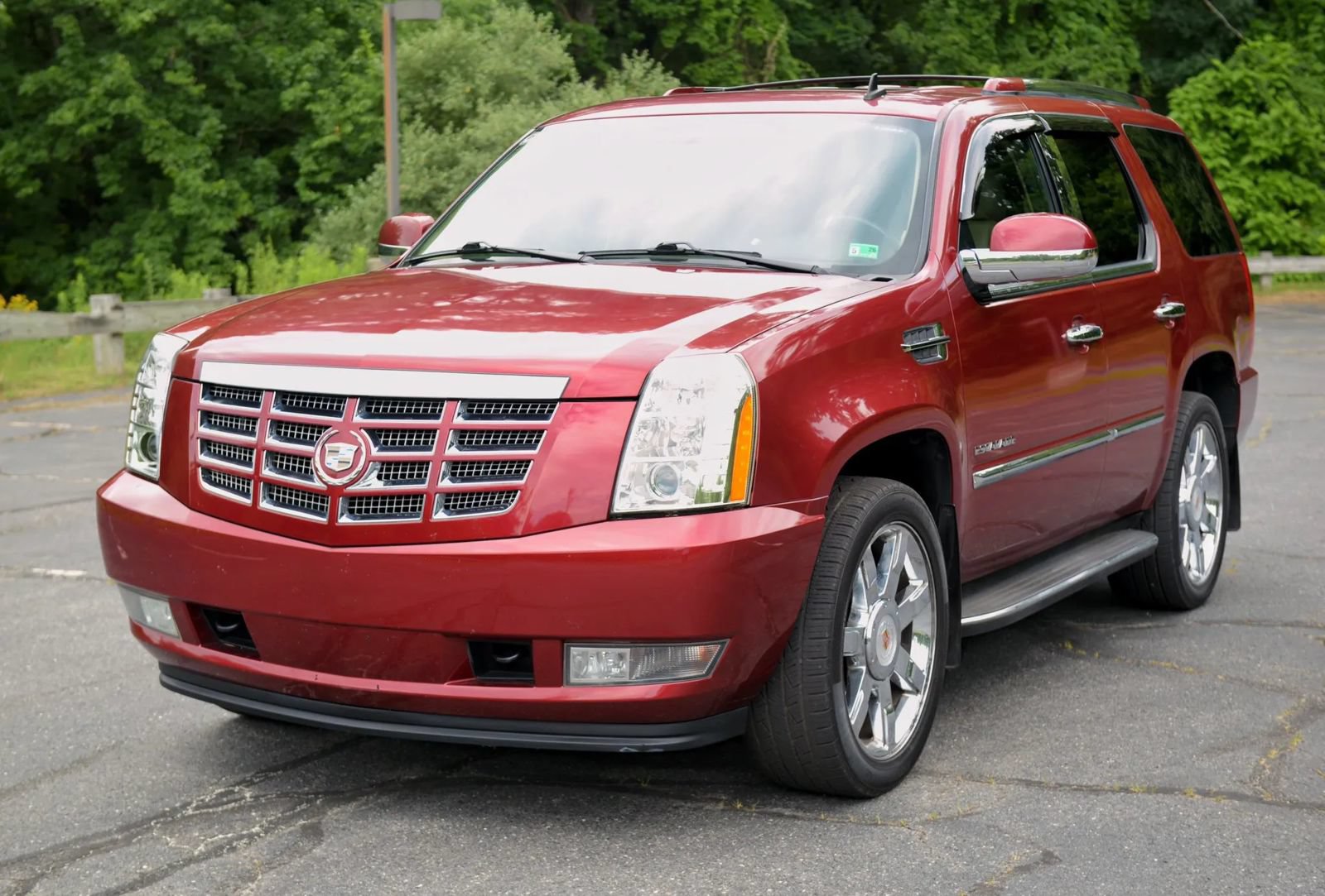 Used 2010 Cadillac Escalade Luxury AWD/4WD image 55
