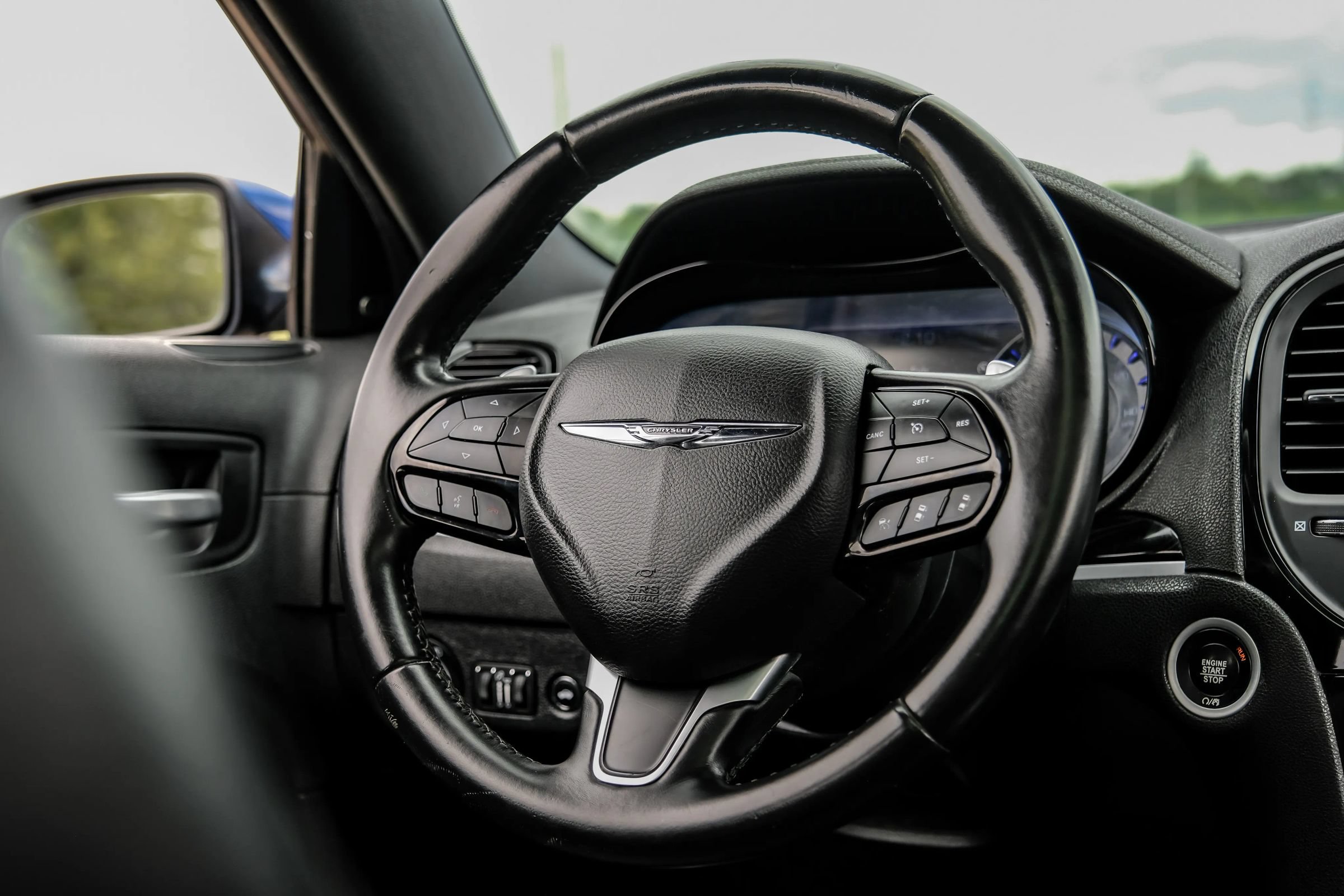 Used 2018 Chrysler 300 S w/ 300S Premium Group RWD image 20