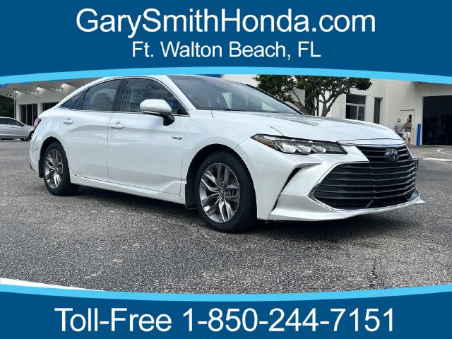 Used 2020 Toyota Avalon XLE w/ Moonroof Package
