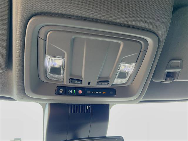 Used 2023 Chevrolet Silverado 1500 LT image 28
