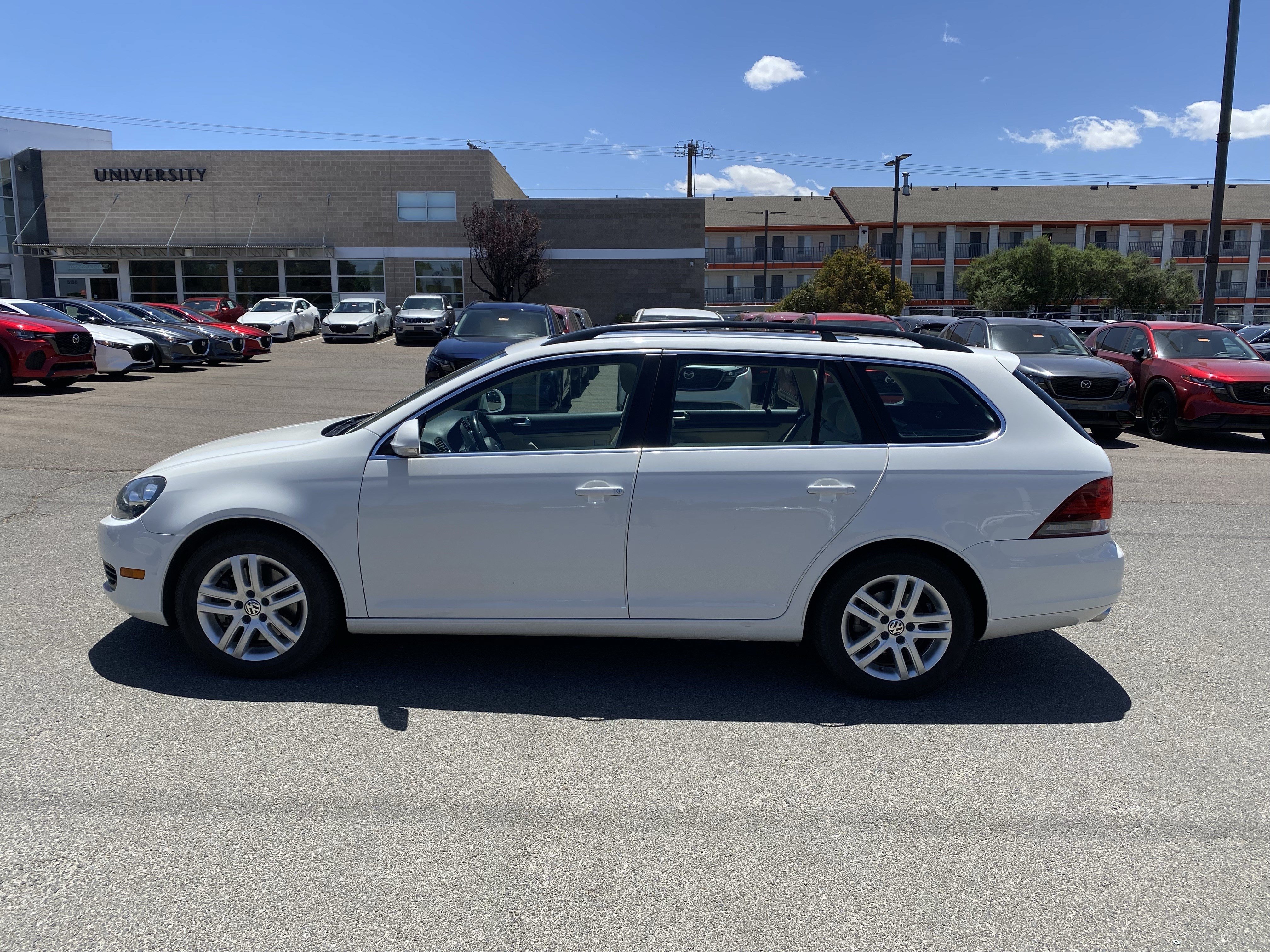 Used 2011 Volkswagen Jetta TDI FWD image 36