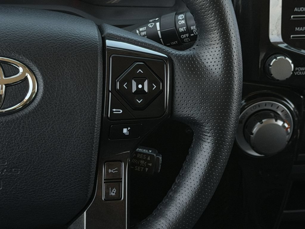 Used 2024 Toyota 4Runner TRD Off-Road Premium w/ Off Road Premium Plus Package AWD/4WD image 15