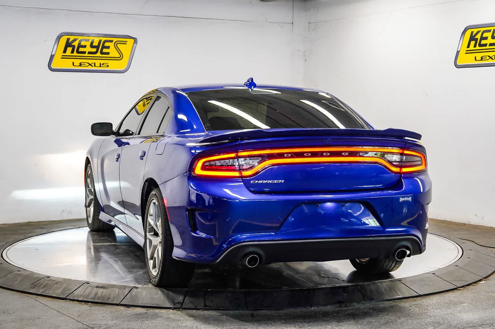 Used 2022 Dodge Charger GT RWD image 2