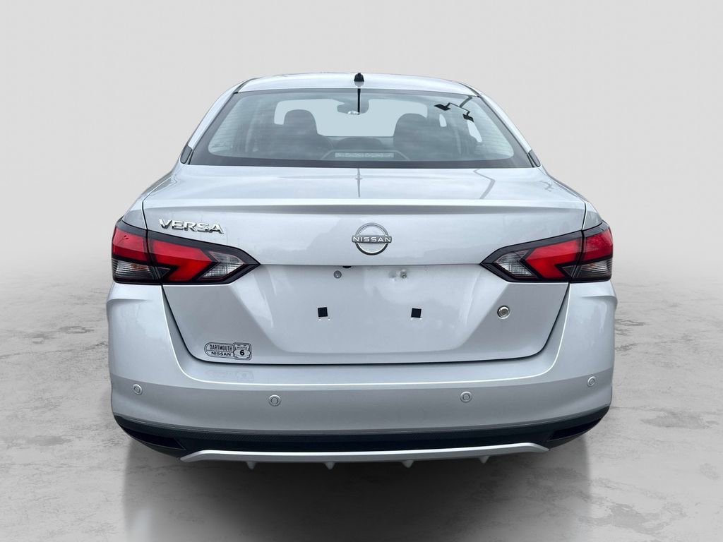 Certified 2025 Nissan Versa S w/ Trunk Package FWD image 4