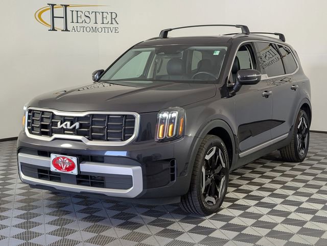Used 2025 Kia Telluride S image 4