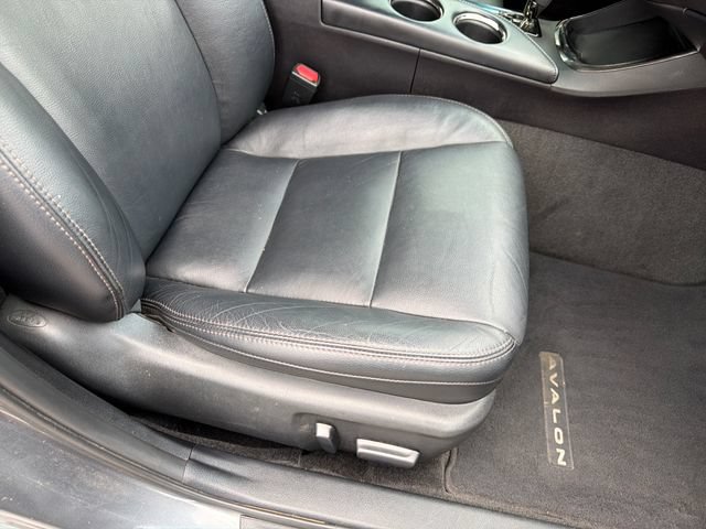 Used 2016 Toyota Avalon XLE FWD image 27