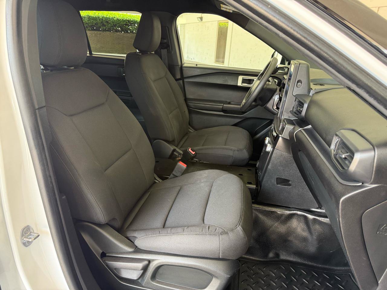 Used 2022 Ford Explorer 4WD Police Interceptor image 13