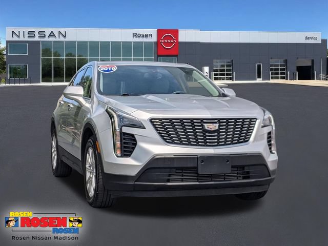 Used 2019 Cadillac XT4 Luxury FWD image 1
