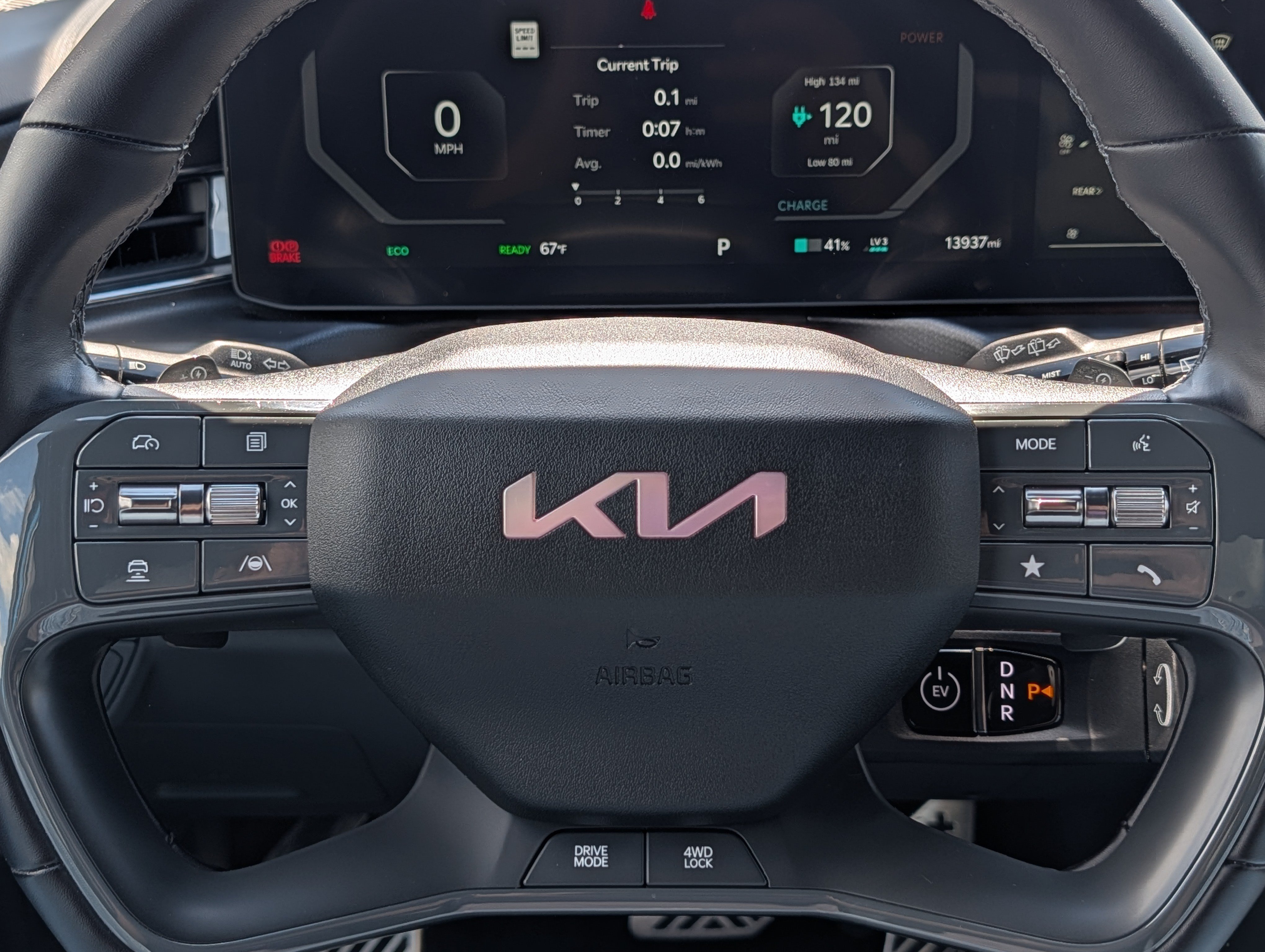 Certified 2024 Kia EV9 GT-Line AWD/4WD image 25