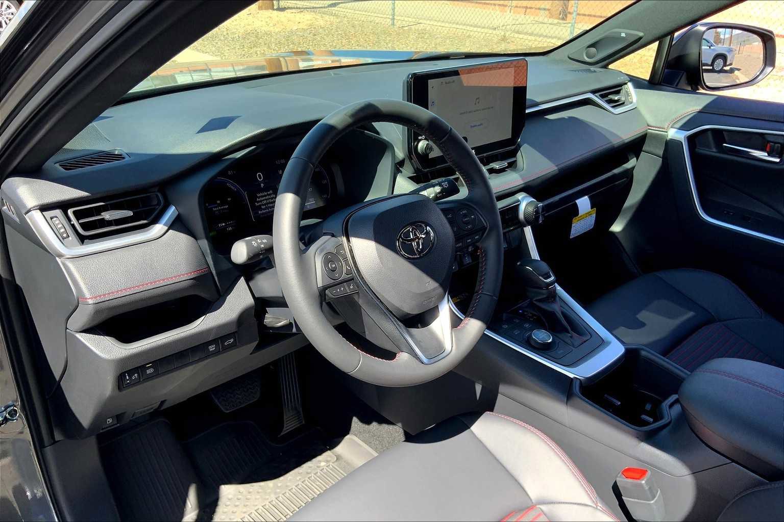 Certified 2025 Toyota RAV4 XSE image 17