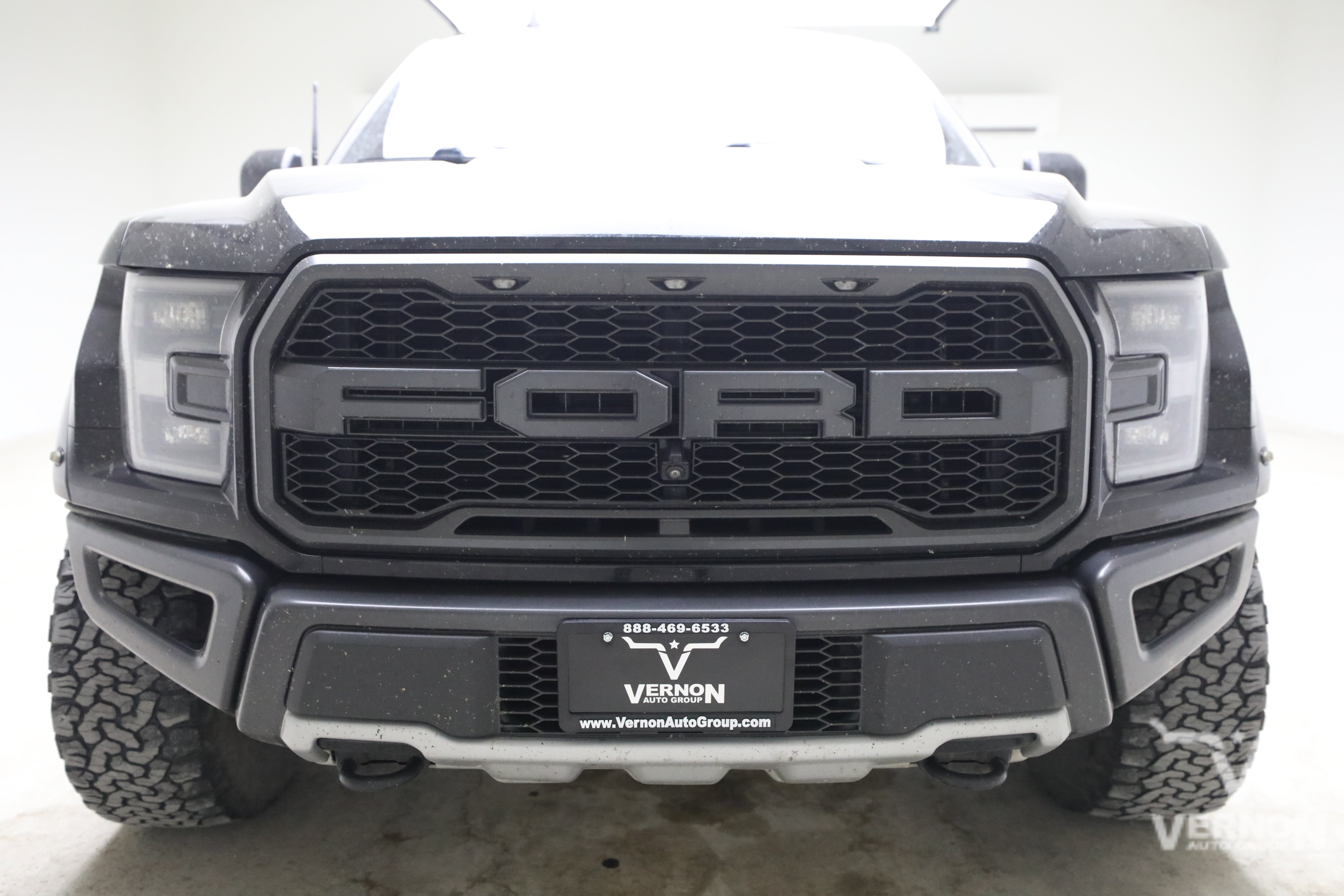 Used 2019 Ford F150 Raptor w/ Equipment Group 802A Luxury AWD/4WD image 7