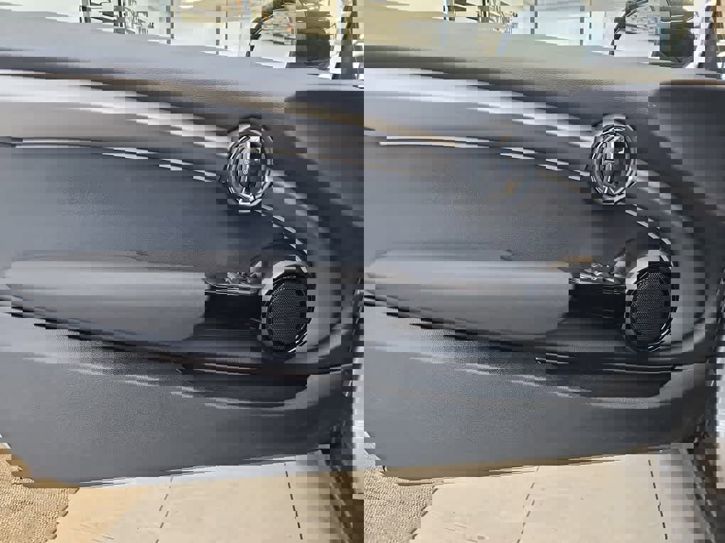 Certified 2024 MINI Cooper 2-Door Hardtop image 13