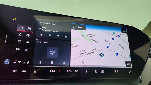 Used 2025 Audi Q6 e-tron Premium w/ Convenience Package image 46