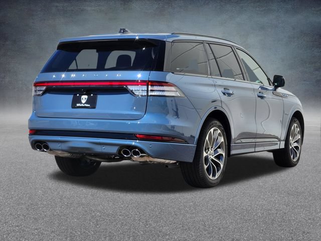 New 2026 Lincoln Aviator AWD w/ Jet Appearance Package image 7