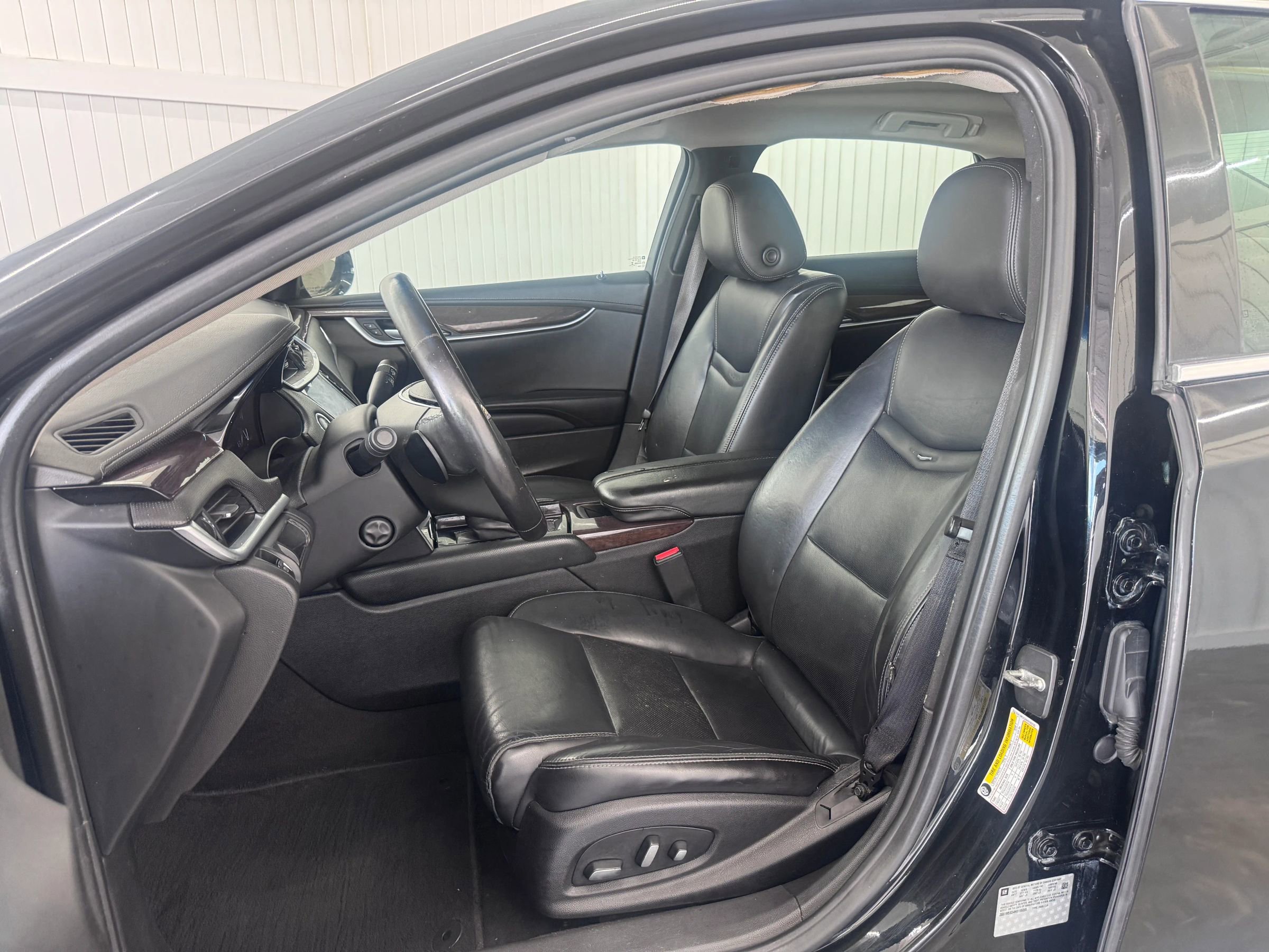 Used 2017 Cadillac XTS Luxury FWD image 9