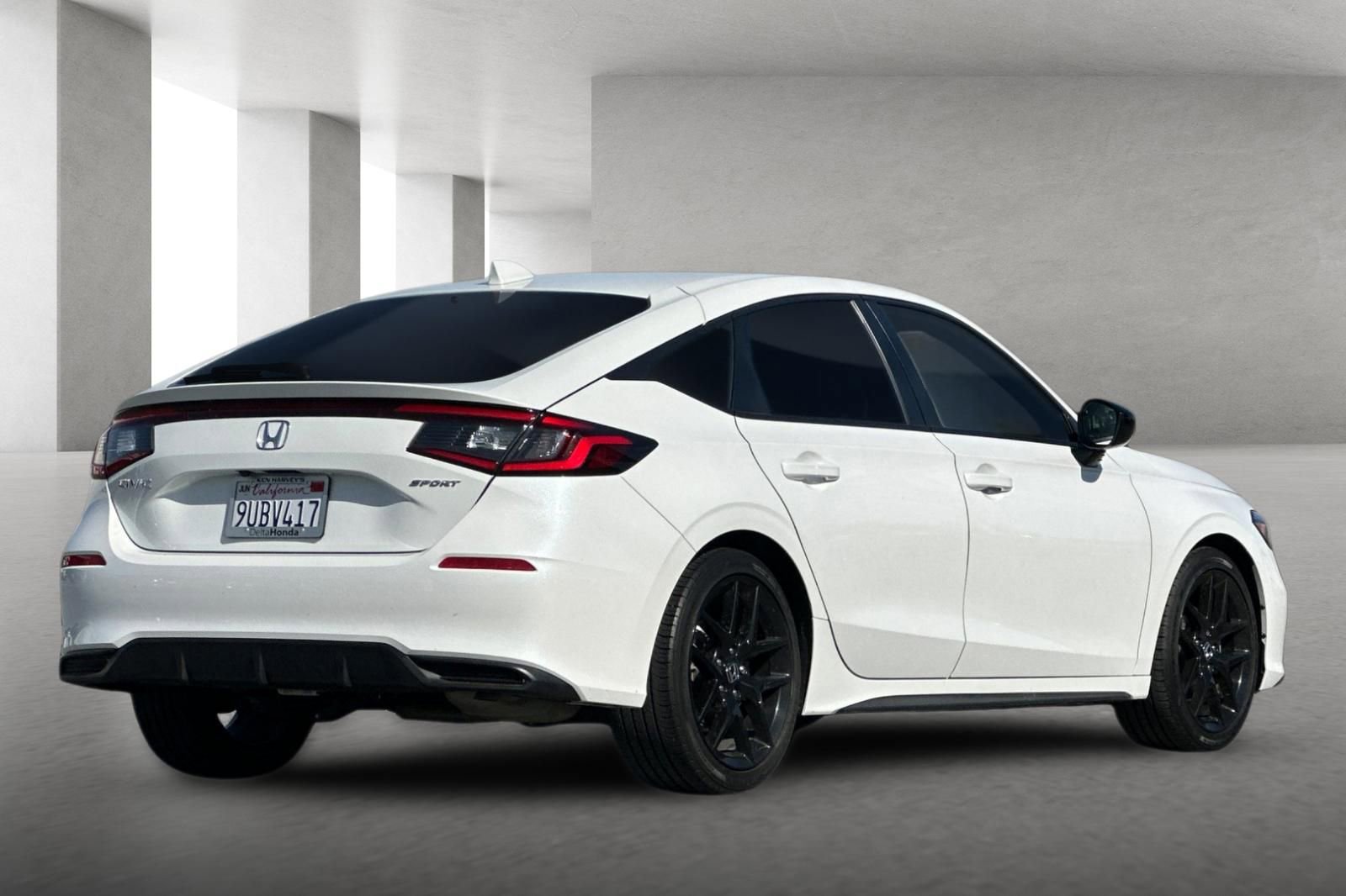 Used 2025 Honda Civic Sport image 4