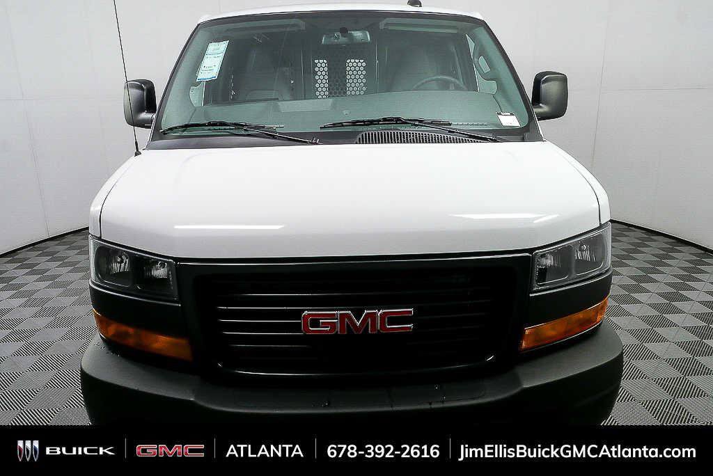 New 2025 GMC Savana 2500 w/ Driver Convenience Package RWD image 28