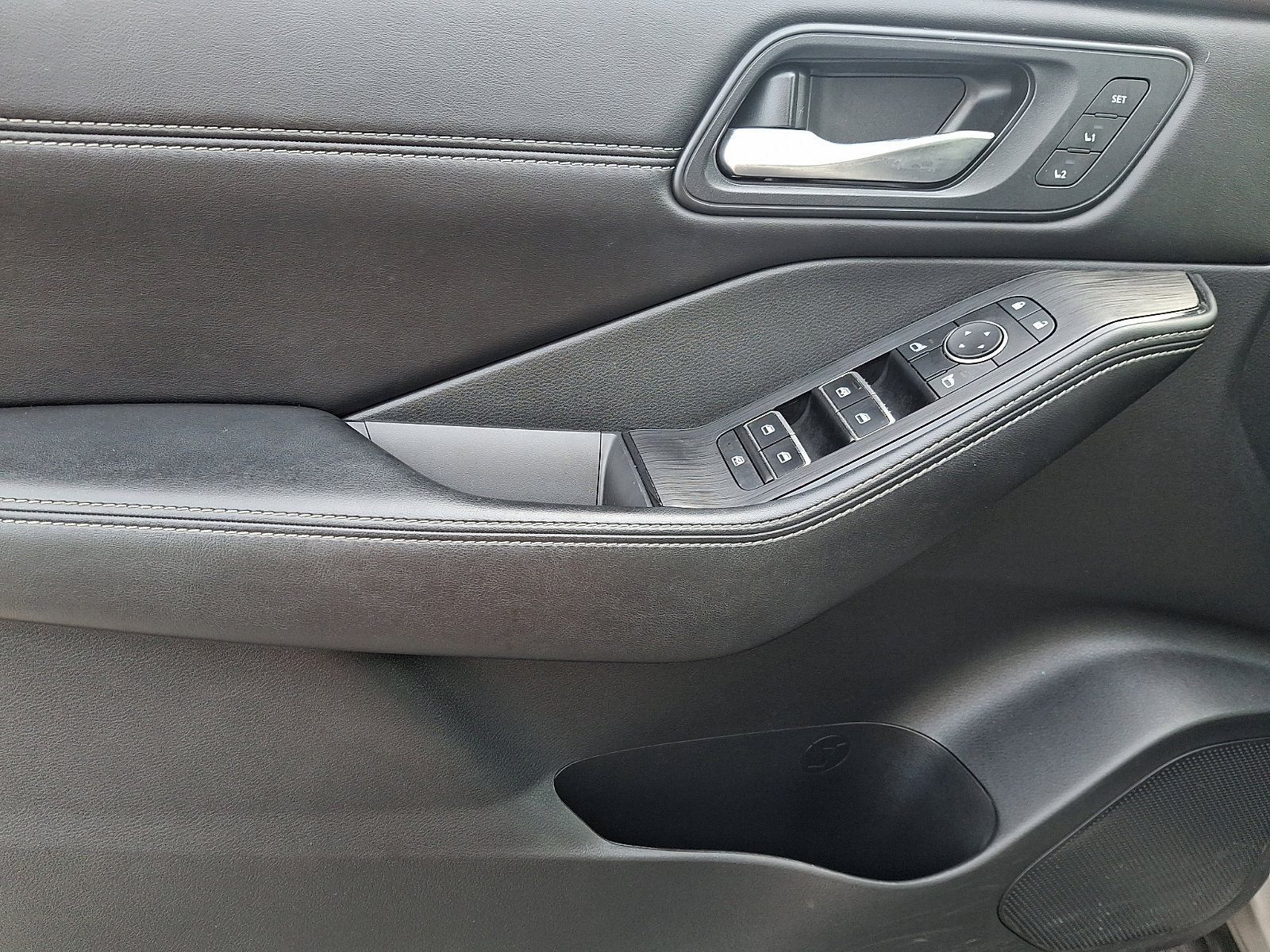 Certified 2023 Nissan Rogue SL AWD/4WD image 12